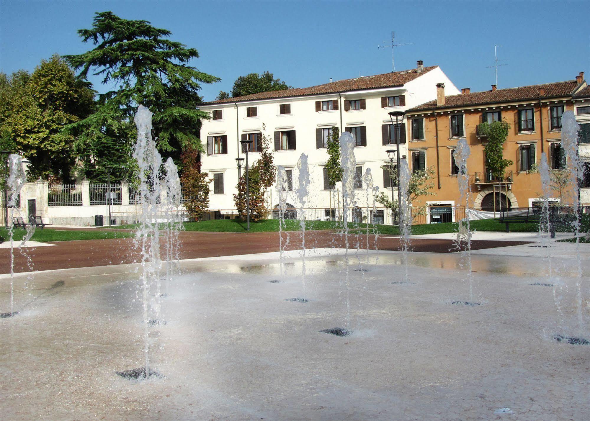 Residenza CuordiVérone Extérieur photo
